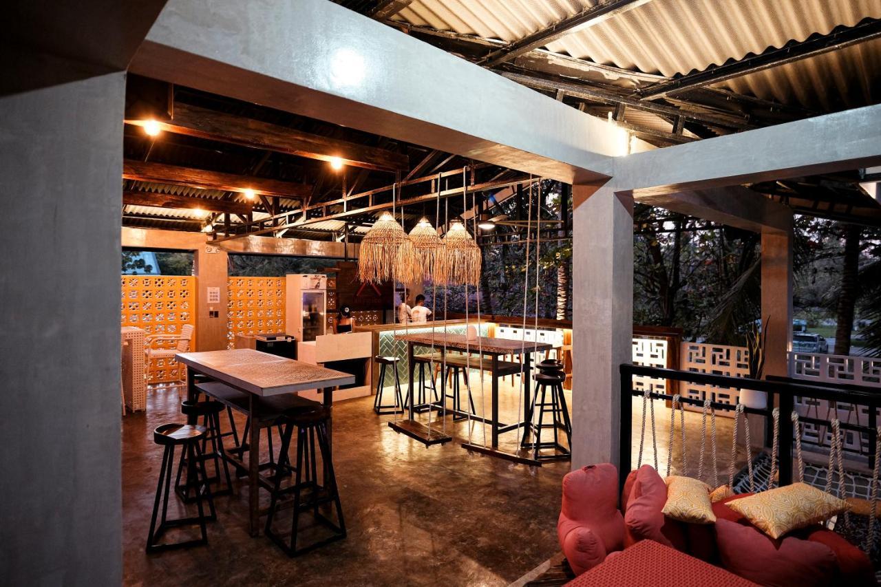 Beach People Hostel Bantayan Island Ocoy Ngoại thất bức ảnh