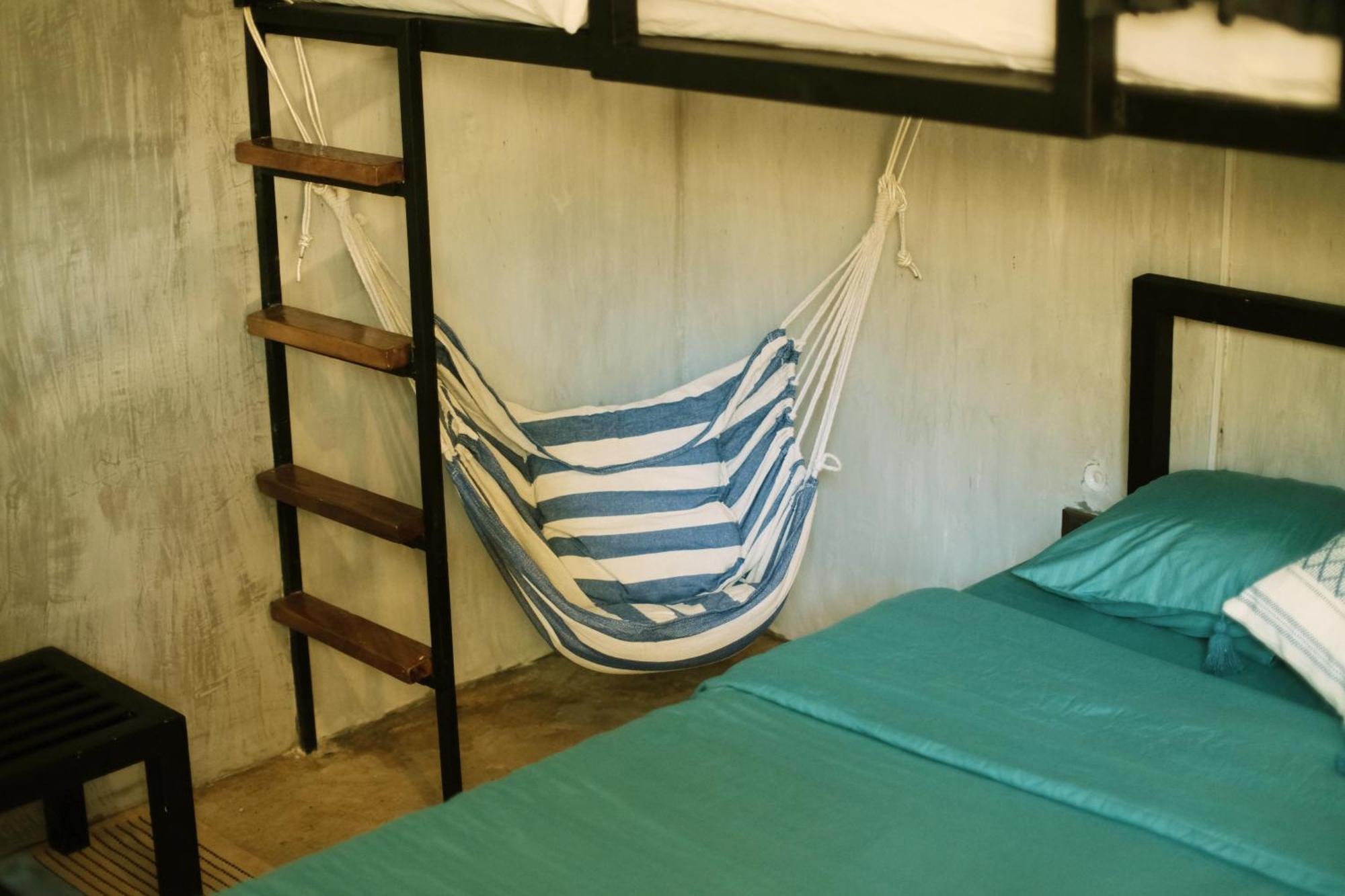 Beach People Hostel Bantayan Island Ocoy Ngoại thất bức ảnh